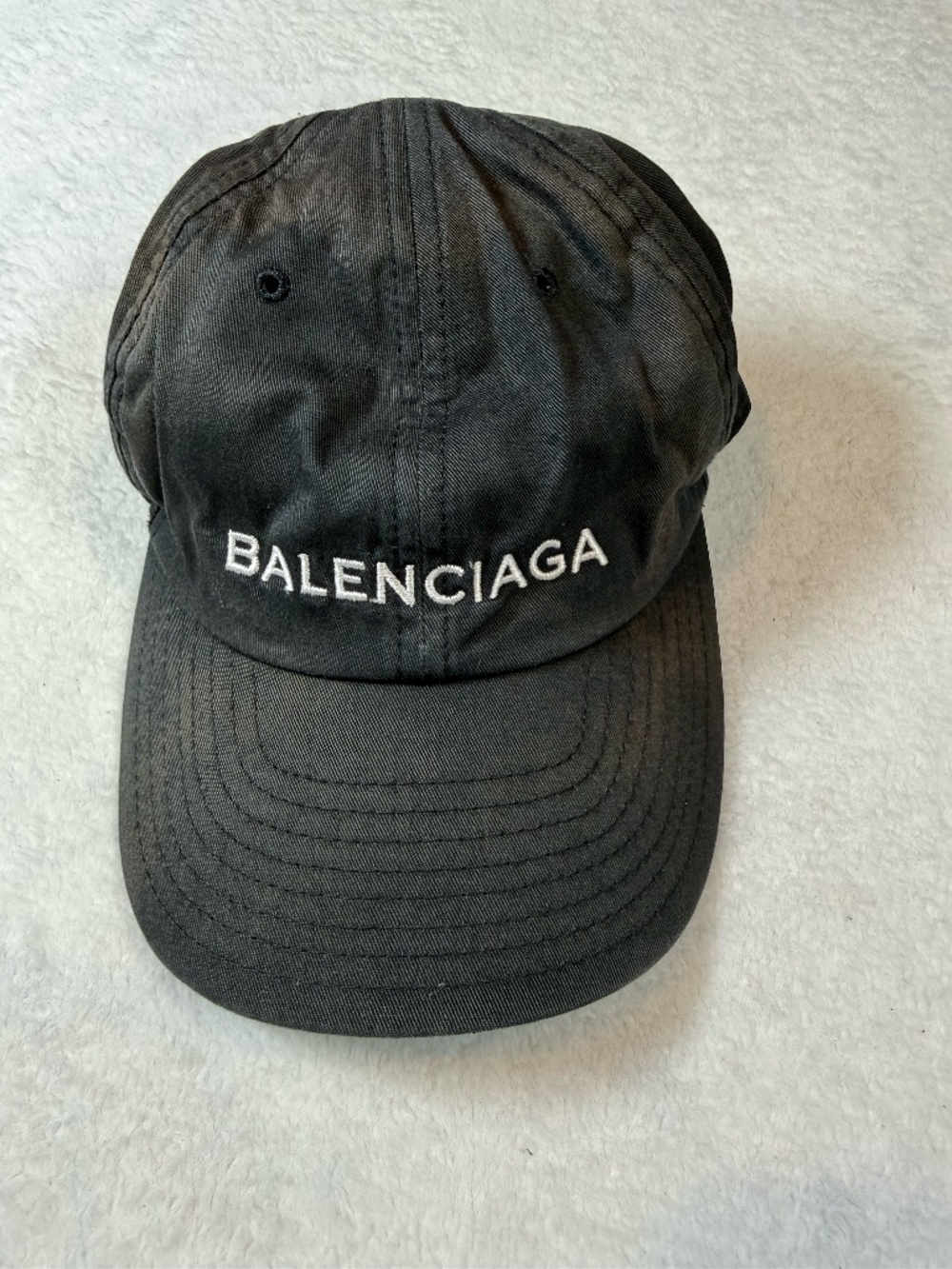 BALENCIAGA HAT